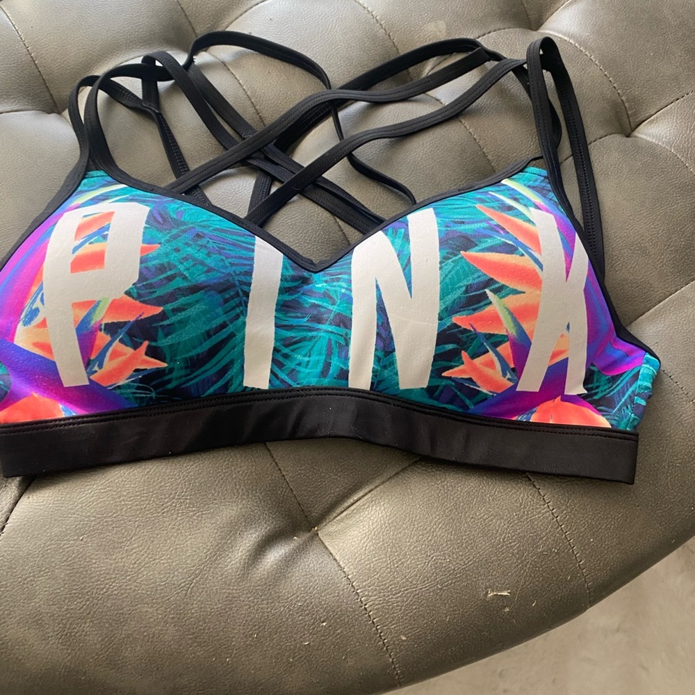 Victiora secret size small